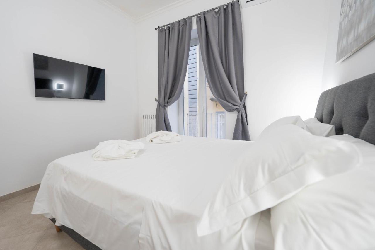Best Chiaia 74 By Dimorra Naples Exterior photo